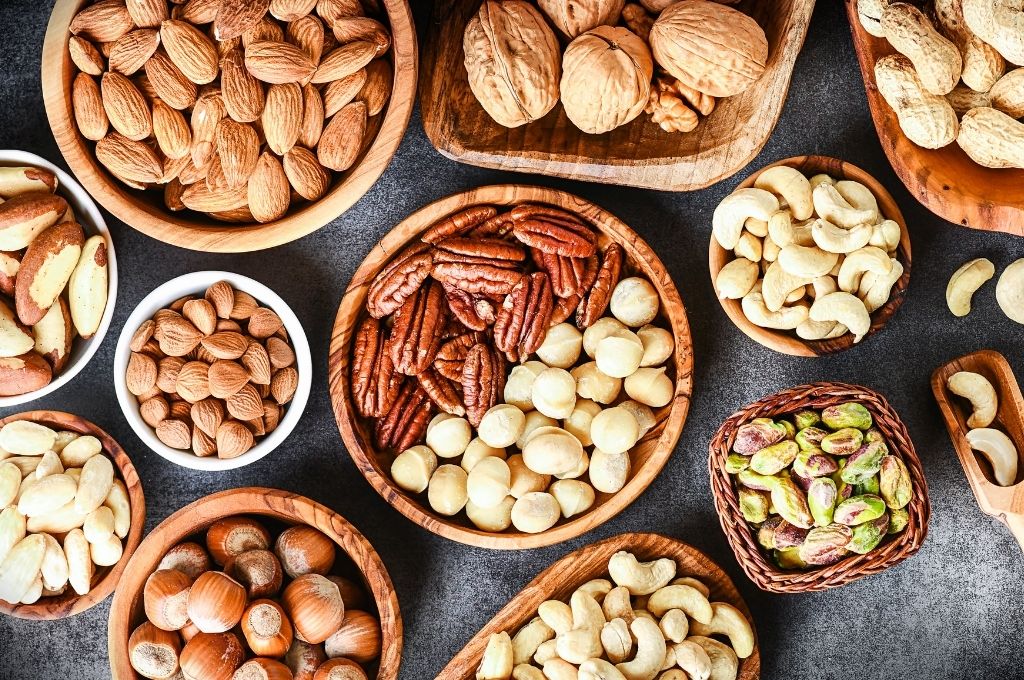 anti-inflammatory nuts and seeds for omega oils for nerve health
